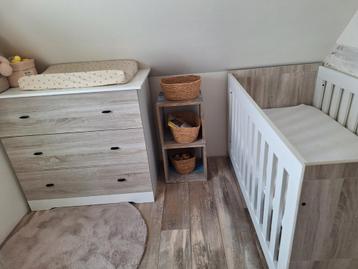 3delige baby meubels van InterBaby beschikbaar voor biedingen