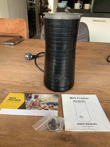 Elektrische Melk opschuimer. T.e.a.b. beschikbaar voor biedingen
