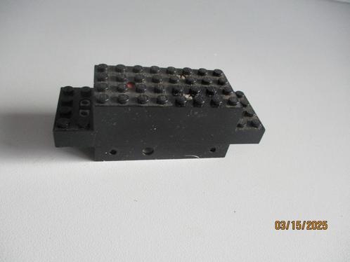 4,5 volt LEGO Zwarte TREINMOTOR (2) in zeer goede staat!, Kinderen en Baby's, Speelgoed | Duplo en Lego, Gebruikt, Lego, Complete set