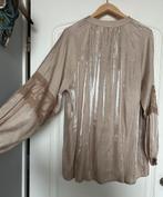 Blouse met mooie glans , oversized , nieuw, Ophalen of Verzenden, Nieuw, Maat 42/44 (L), Beige
