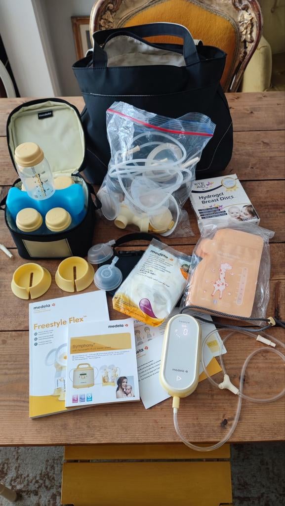 Medela Freestyle Flex Borstkolf - Zo goed als nieuw, Kinderen en Baby's, Babyvoeding en Toebehoren, Ophalen of Verzenden, Zo goed als nieuw