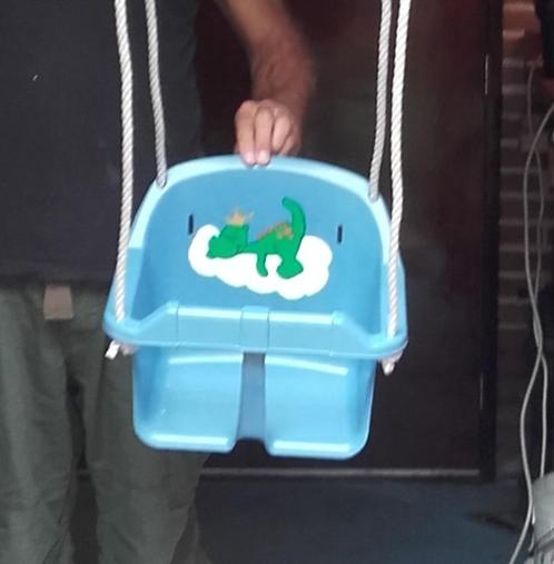 Te koop een kinderschommel voor de aller kleinste, Kinderen en Baby's, Speelgoed | Buiten | Speeltoestellen, Schommel, Ophalen of Verzenden