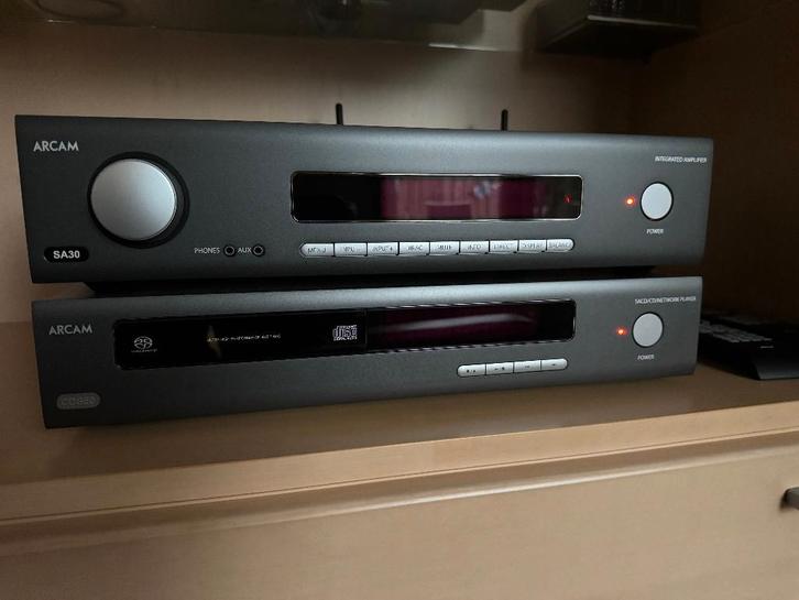 Versterker Arcam SA30, Audio, Tv en Foto, Versterkers en Receivers, Gebruikt, 120 watt of meer, Overige merken, Ophalen