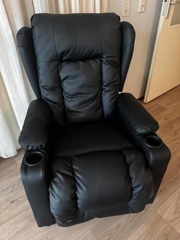 Verstelbare Fauteuil Kunstleer Nieuw. €40 beschikbaar voor biedingen