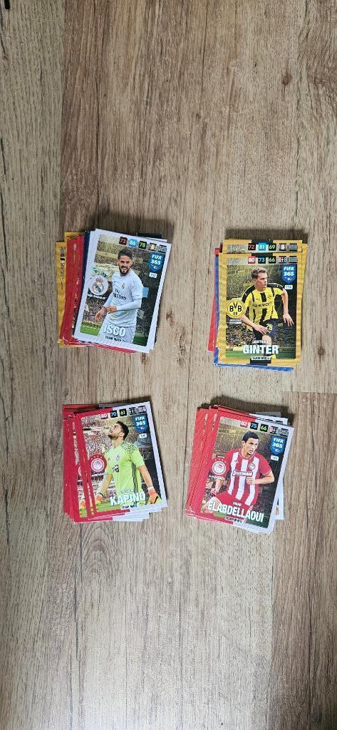 Panini FIFA 365 2016, Verzamelen, Overige Verzamelen, Zo goed als nieuw, Ophalen of Verzenden