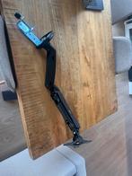 ISY IMA-2000 Monitor Arm - Verstelbaar, Ophalen, Nieuw, In diepte verstelbaar