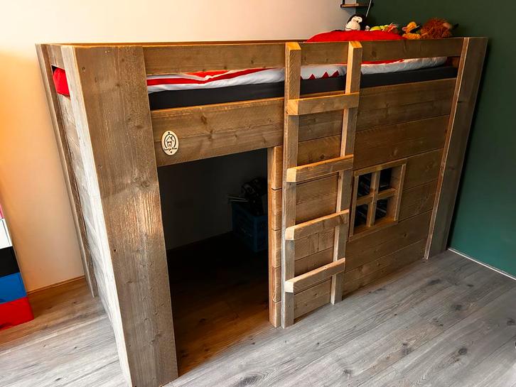 Houten Halfhoogslaper - Saartje Prum, Kinderen en Baby's, Kinderkamer | Stapelbedden en Hoogslapers, Gebruikt, Halfhoogslaper