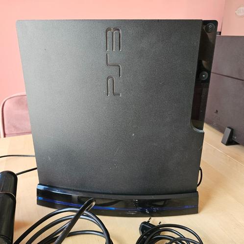 Playstation 3 Slim met 2 controllers, Spelcomputers en Games, Spelcomputers | Sony PlayStation 3, Gebruikt, Slim, 160 GB, Met 2 controllers