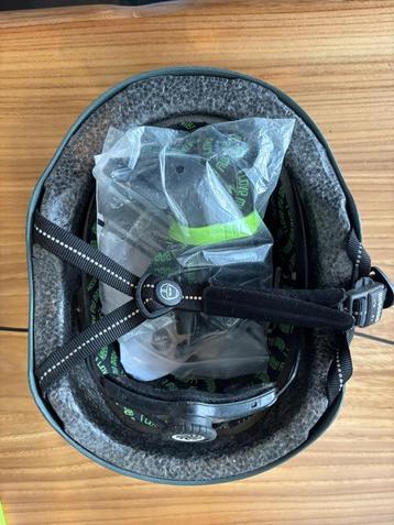 Nutcase kinder (fiets) helm (mat groen) beschikbaar voor biedingen