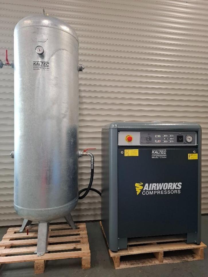 Geluidgedempte compressor 5,5kW Nieuw, Doe-het-zelf en Verbouw, Compressors, Nieuw, 6 tot 10 bar, 100 liter of meer, 400 tot 800 liter/min