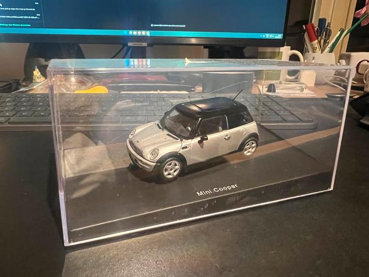 Mini Cooper R53 Schaalmodel 1:43, Hobby en Vrije tijd, Modelauto's | 1:43, Zo goed als nieuw, Auto, Overige merken, Ophalen of Verzenden