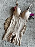 Spanx strapless cupped bodysuit champagne M NIEUW, Kleding | Dames, Spanx, Verzenden, Beige, Body of Korset
