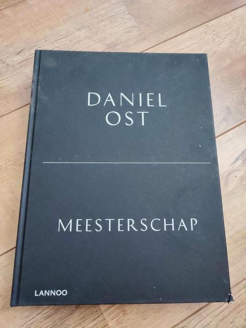 Daniel Ost Meesterschap bloemsierkunst Bloemschikken Floral, Boeken, Hobby en Vrije tijd, Gelezen, Overige onderwerpen, Ophalen of Verzenden