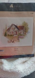 ALISA BORDUURPAKKET  HUIS ,  Tuin , vogels, bomen, Hobby en Vrije tijd, Borduren en Borduurmachines, Ophalen of Verzenden, Nieuw