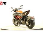 Ducati Diavel Carbon 1200, 2 cilinders, Particulier, Meer dan 35 kW, 1200 cc