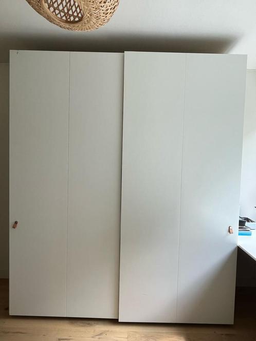 Grote PAX IKEA kledingkast (wittte schuifdeuren), Huis en Inrichting, Kasten | Kledingkasten, Gebruikt, 200 cm of meer, 200 cm of meer