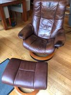 Stressless leren draaifauteuil met hocker, Huis en Inrichting, Fauteuils, Gebruikt, Ophalen of Verzenden, 50 tot 75 cm, Leer