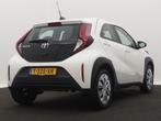 Toyota Aygo X 1.0 VVT-i S-CVT play | Camera | Airco |, 12 maanden, Stof, Gebruikt, 4 stoelen