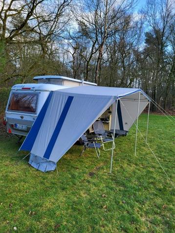 Eriba Touring Triton 430 GT beschikbaar voor biedingen