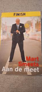 Mart Smeets - Aan de meet, Lopen en Fietsen, Ophalen of Verzenden, Zo goed als nieuw, Mart Smeets