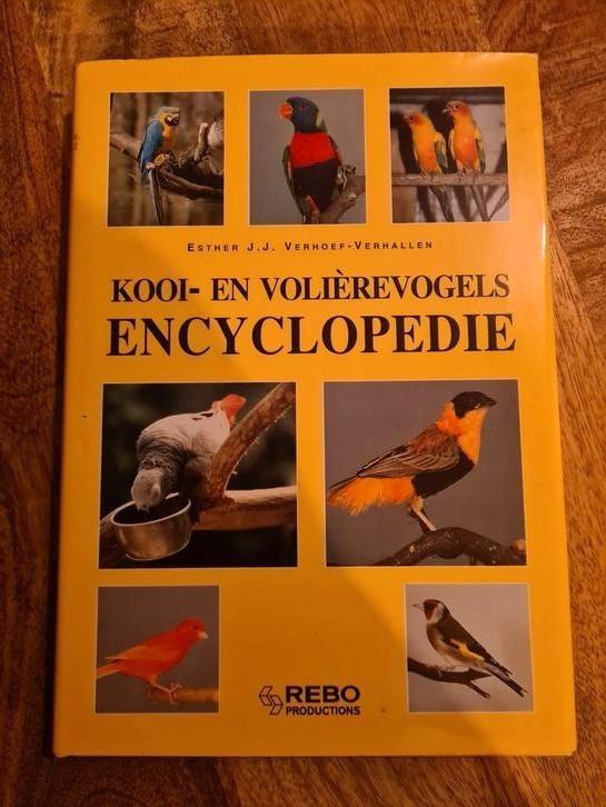 Kooi- en volierevogels encyclopedie, Boeken, Dieren en Huisdieren, Zo goed als nieuw, Vogels, Ophalen of Verzenden