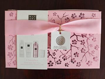 Rituals pakket nieuw in verpakking, Ritual of Sakura beschikbaar voor biedingen