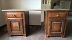Te koop een groot masief eiken bureau een opknapper., Ophalen, Gebruikt, Bureau