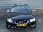 Volvo V70 2.4D R-DESIGN TREKHAAK, Auto's, Volvo, Voorwielaandrijving, Navigatiesysteem, 15 km/l, 179 €/maand