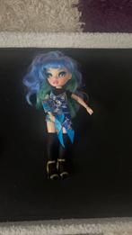 Rainbow High Junior High Special Edition Doll Holly De'Vious, Ophalen of Verzenden, Overige typen