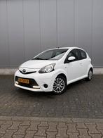 Toyota Aygo 1.0 12V Vvt-i Aspiration Airco LED 5 Deurs 14”, Auto's, Voorwielaandrijving, Euro 5, Stof, 4 stoelen