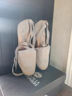 Grijze espadrilles fred de la Bretoniere 39 40 sleehakje, Fred de la Bretoniere, Ophalen of Verzenden, Espadrilles of Moccasins