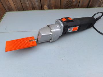 Felisatti LS244 schuurmachine beschikbaar voor biedingen