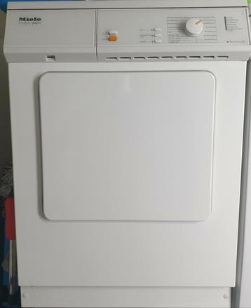 Miele Novotronic met kapotte verwarmingselement beschikbaar voor biedingen
