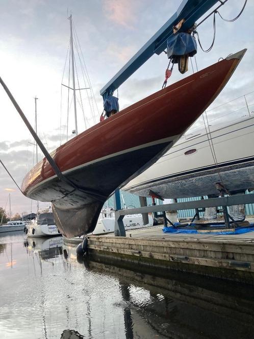 Draak NED221, Watersport en Boten, Open zeilboten, Zo goed als nieuw, Overige typen, 6 meter of meer, Hout, Buitenboordmotor, Elektrisch