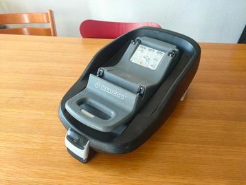 Maxi Cosi Familyfix Isofix basis. beschikbaar voor biedingen
