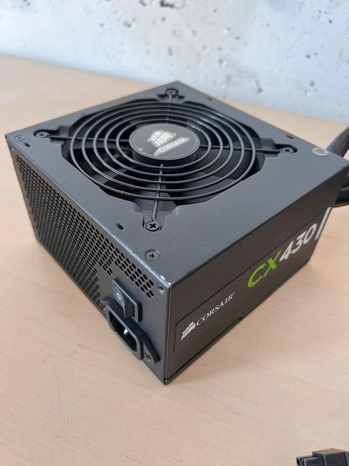 Corsair CX430 ATX desktop voeding, 430 watt, Computers en Software, Interne voedingen, Zo goed als nieuw, Ophalen of Verzenden