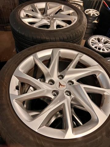 Partij 18” Cupra Formentor velgen met zomer en winterbanden beschikbaar voor biedingen