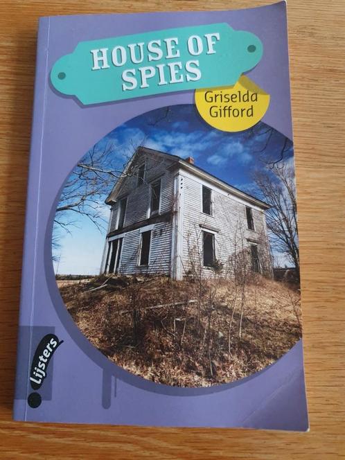 House of spies, Boeken, Taal | Engels, Zo goed als nieuw, Ophalen of Verzenden