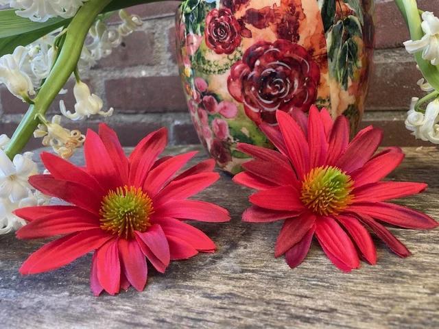 Kunstbloemen nieuw - 200x -carnaval -vastelaovend- decoratie, Hobby en Vrije tijd, Feestartikelen, Nieuw, Carnaval, Ophalen of Verzenden