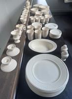 Wedgwood servies 73 delig, Ophalen, Porselein, Wedgwood, Bord(en)