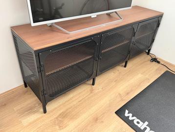 Ikea Fjallbo TV Meubel beschikbaar voor biedingen