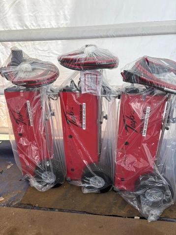 Tesla Professionele start accu's Ground Power Unit beschikbaar voor biedingen
