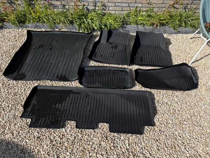 Tesla model Y origineel all weather matten set compleet!, Auto diversen, Automatten, Gebruikt, Ophalen of Verzenden
