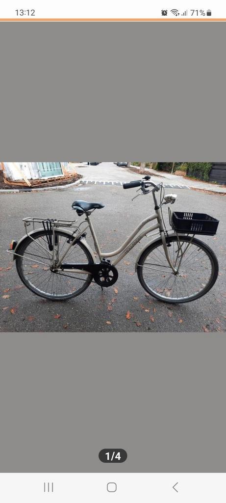 Transporter Omafiets 28"/53cm met kratje (ZÉÉR NETJES), Fietsen en Brommers, Fietsen | Dames | Omafietsen, Zo goed als nieuw, 53 tot 56 cm