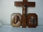 Kruisbeeld en 2 plaquetes, Antiek en Kunst, Antiek | Religie, Ophalen