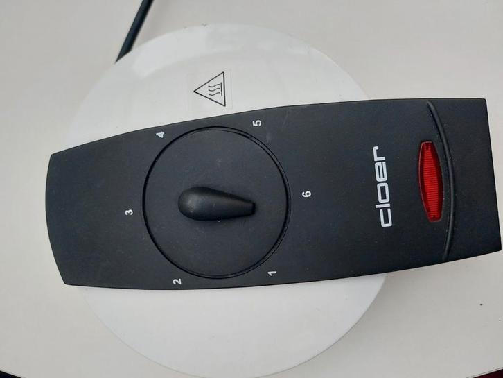 Cloer Wafelijzer - Hartjes, Witgoed en Apparatuur, Wafelijzers, Zo goed als nieuw, Vaatmachinebestendige platen, Ophalen of Verzenden