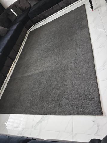 Mooi grijs tapijt te koop! beschikbaar voor biedingen