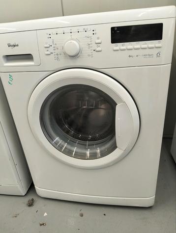 Nette Whirlpool wasmachine beschikbaar voor biedingen