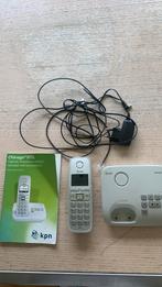 Kpn Chicago 905L telefoon met oplader en antwoordapparaat, Telecommunicatie, Vaste telefoons | Handsets en Draadloos, Ophalen of Verzenden