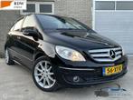Mercedes B-klasse 200 automaat | trekhaak | airco|Nap, 65 €/maand, 136 pk, Gebruikt, 4 cilinders